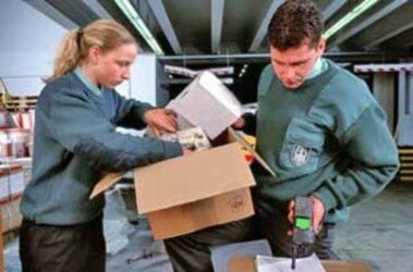 Хакасские таможенники напомнили о запрете на ввоз оружия