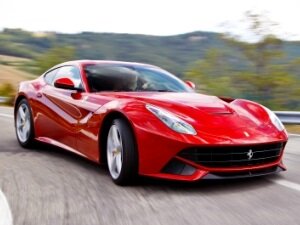 Спорткар для российской пенсионерки.