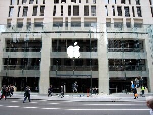 Прибыль Apple упала на $1,9 миллиарда