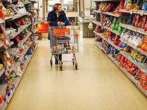 Россия запретит ввозить еще больше продуктов