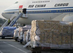 Основные преимущества и особенности авиаперевозки грузов из Китая
