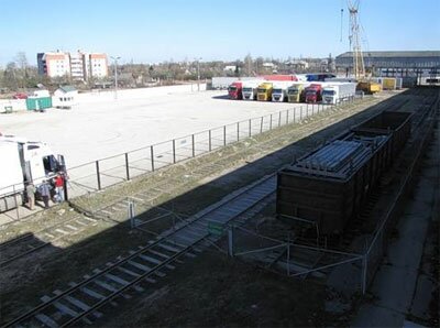 Как происходит перемещение товаров до склада временного хранения